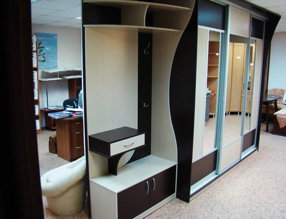 встраиваемая мебель. мебель под заказ по индивидуальным размерам недорого. мебель индивидуального изготовления. прихожие в коридор 3 метра. большие шкафы в прихожую.