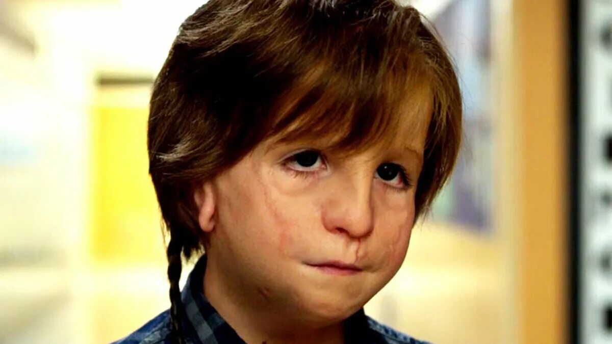 Чудо про мальчика. Чудо про мальчика. Фильм чудо огги пулман. Фильм чудо август пуллман. Чудо фильм 2017.