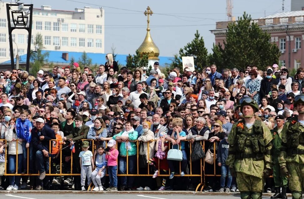 5 мая омск. Парад 9 мая Омск 2021. День Победы Омск. В день Победы парад Омск. Парад 9 мая 2022 Омск.