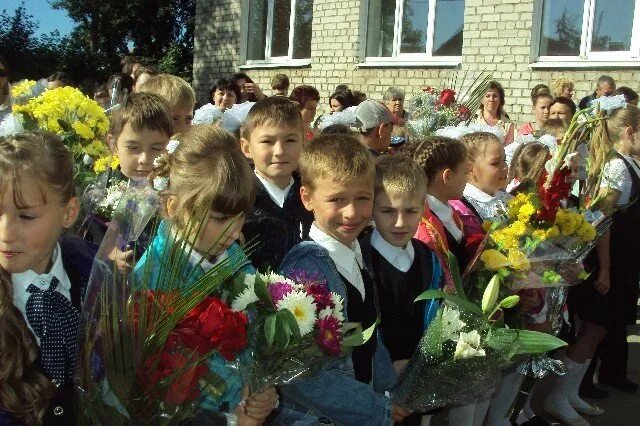 Школа 140 Приокский район Нижний Новгород. Школа 140 Нижний Новгород учителя. Школа в Приокском. Школа 140 новосибирск