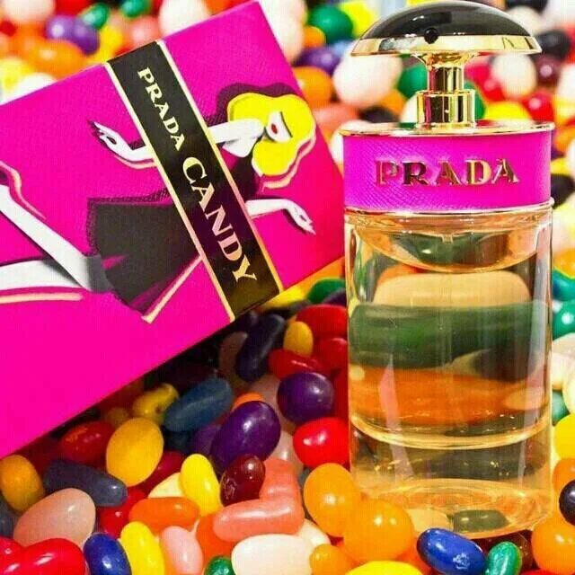 Prada Candy 2011. Духи Candy. Candy Парфюм женский. Prada Candy красивое фото. Духи канди