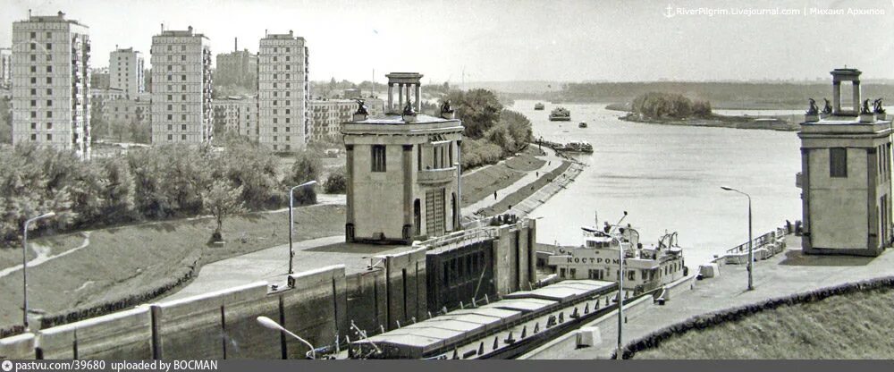 Вид на 725 школу и 5-ю улицу Октябрьского Поля - Retro photos