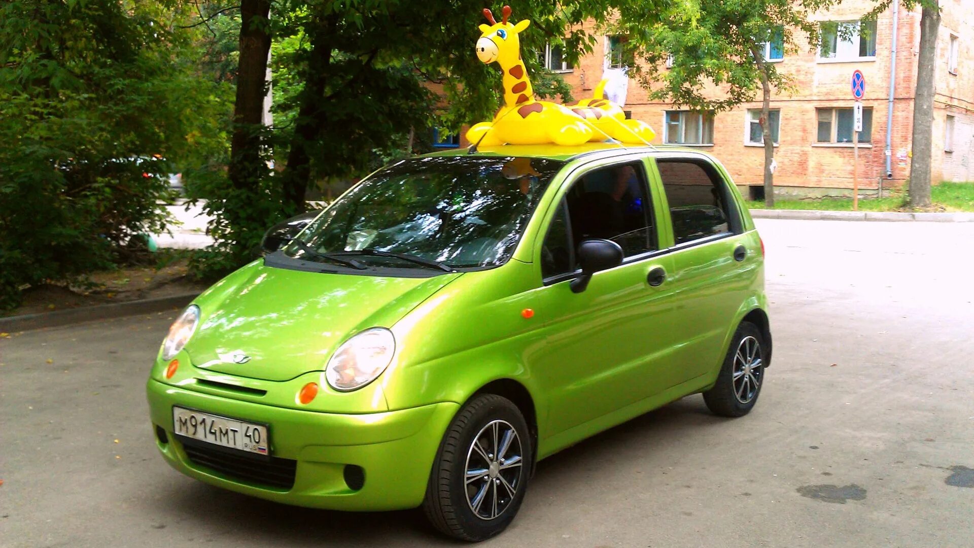 Daewoo Matiz зеленый. Daewoo Matiz 150. Daewoo Matiz ярко зеленый. Daewoo Matiz m250.