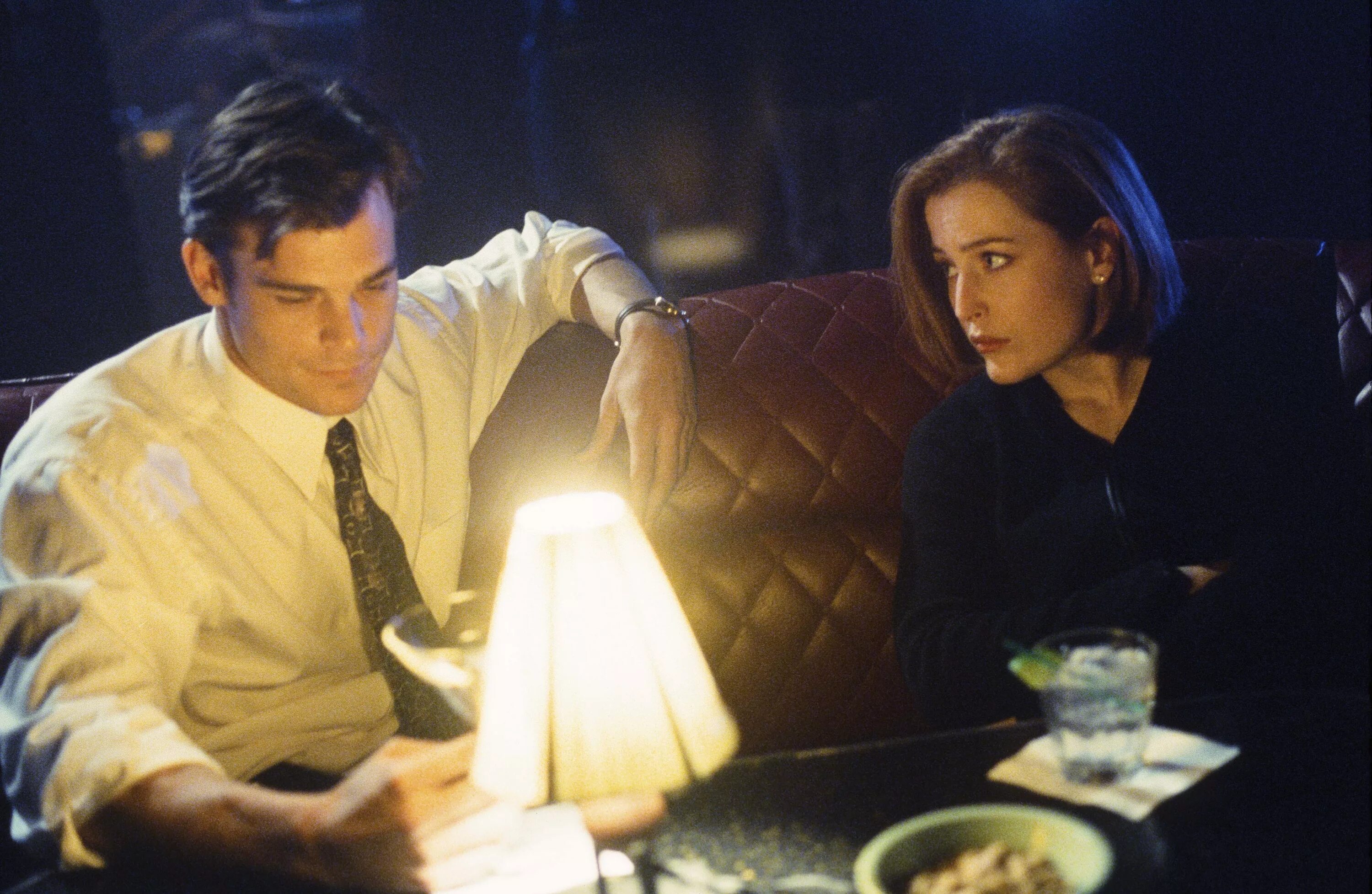 13 never. Малдер скалли never again. never again секретные материалы. never again x files betty. ч files never again.