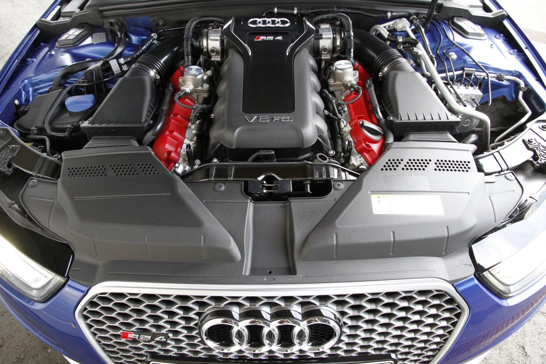 Двигатель ауди 4. Audi rs4 engine. ауди рс4 двигатель. мотор ауди rs 4. audi rs5 engine.