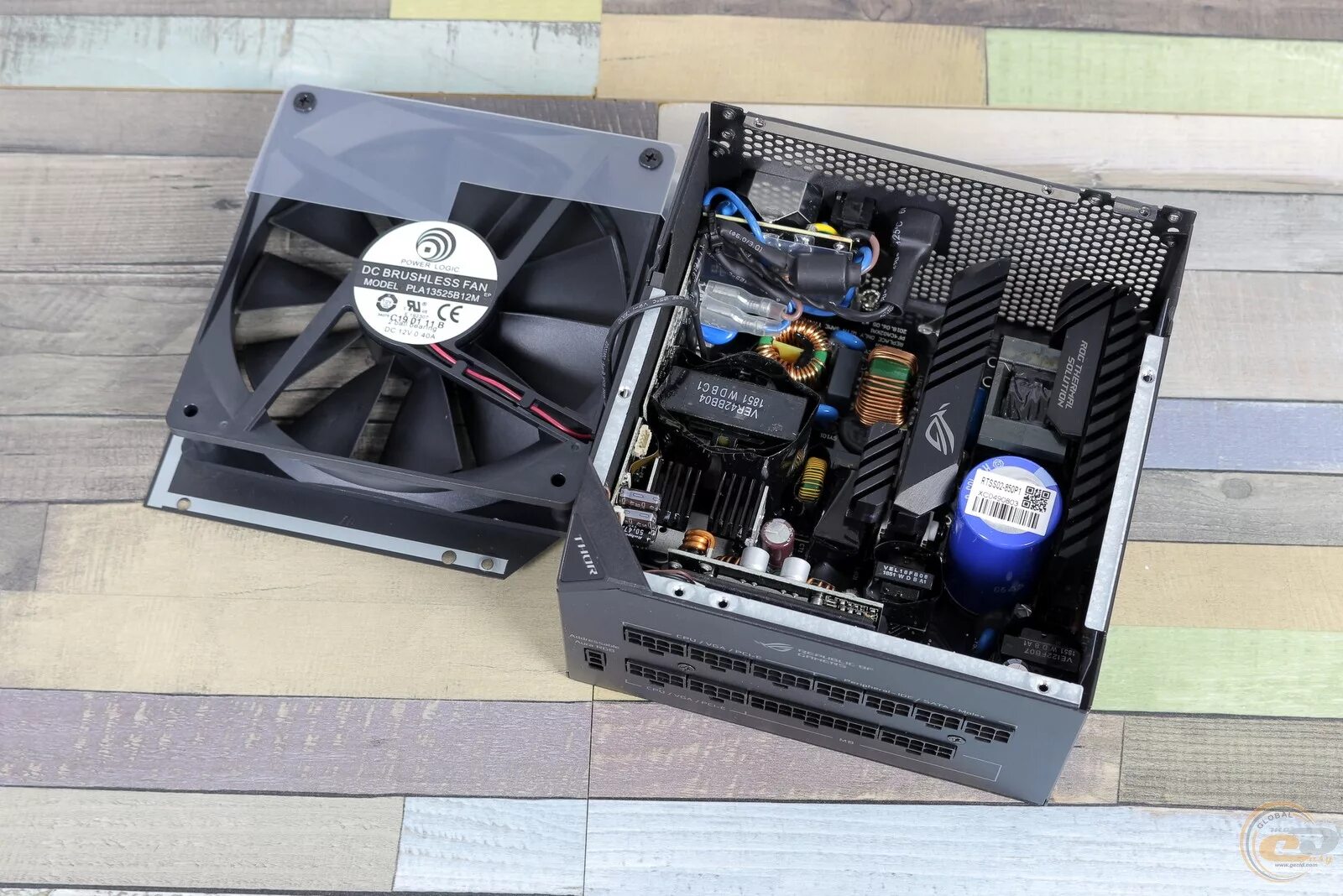 Asus rog thor platinum ii. Asus rog thor 850. блок питания asus rog platinum. asus rog thor 1600. asus rog thor 2 1200p.