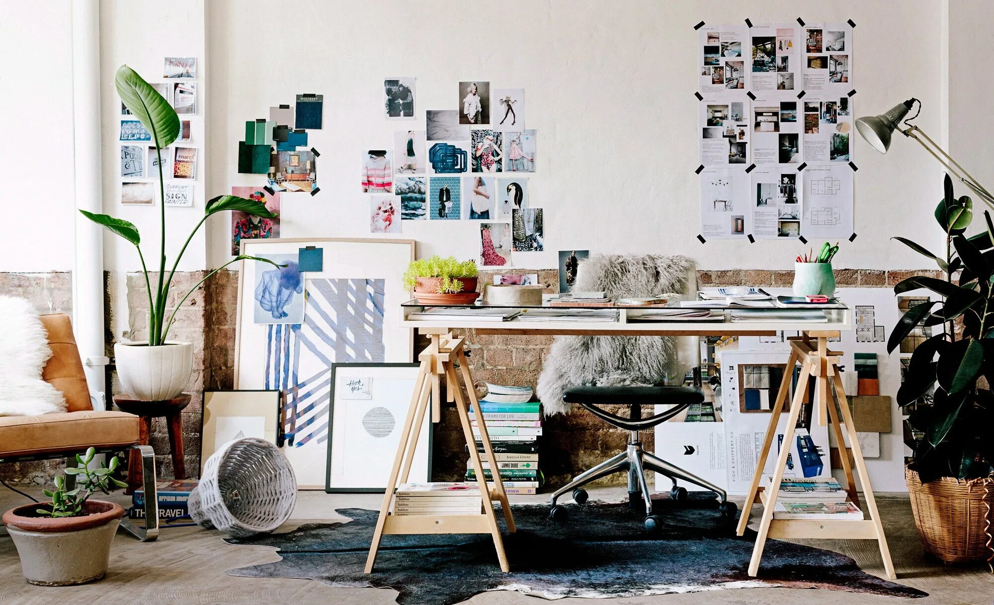 Inspiring work. Show your work. digital artist workspace. дом анны винтур интерьер. дизайнер work at home.
