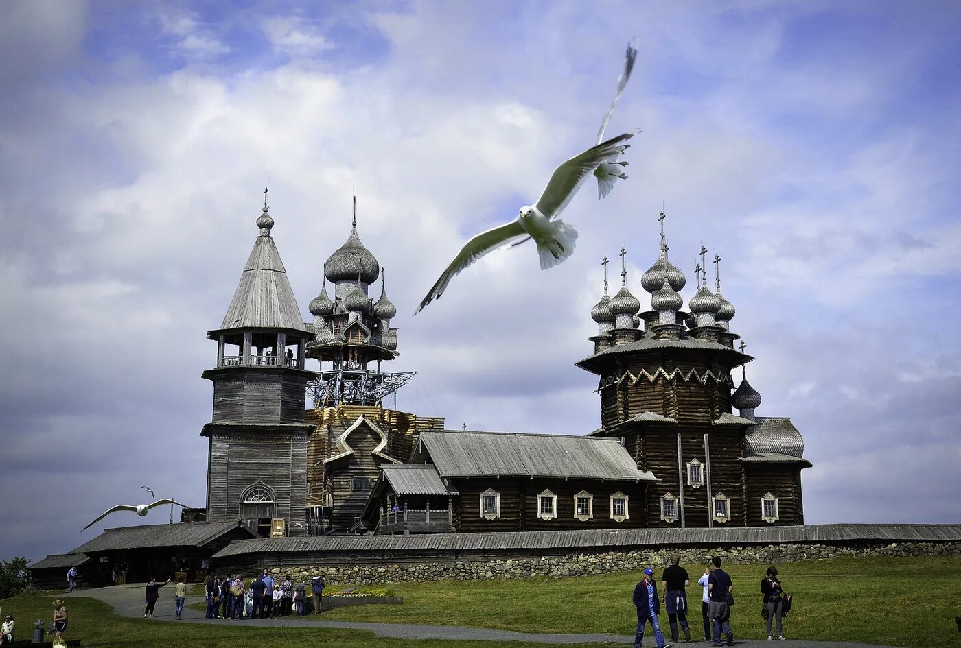 Kizhi island. Остров Кижи Карелия. Музей заповедник Кижи Карелия. Музей-заповедник «Кижи» (о. Кижи). Музей-заповедник «Кижи», Церковь Преображения.