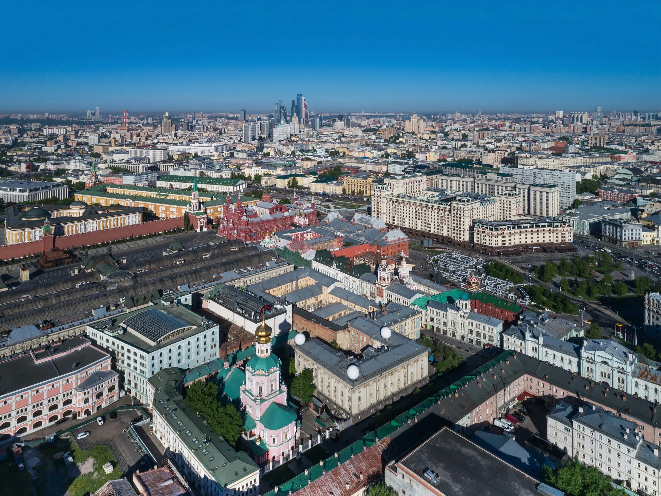 Воскресенские ворота китай-города. Воскресенские ворота кремля. Китай город в москве куда. Китай город в москве куда. Китай-город в москве.