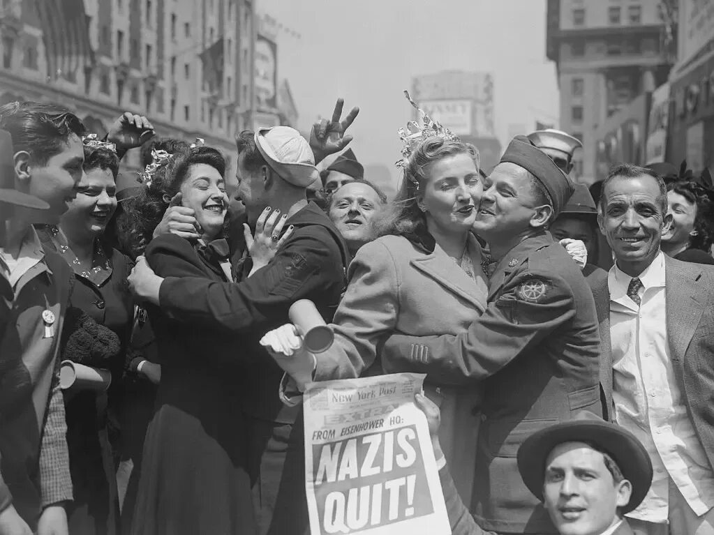 9 Мая 1945. Радость Победы 9 мая. Радость Победы 1945. День Победы (1945) фото.