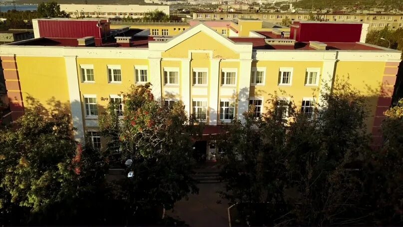 Гимназия 1 полярные зори. Полярный город школа номер 1. Школа 2 мурманск. Гимцро мурманск конкурсы. Г полярный мурманская область ул.