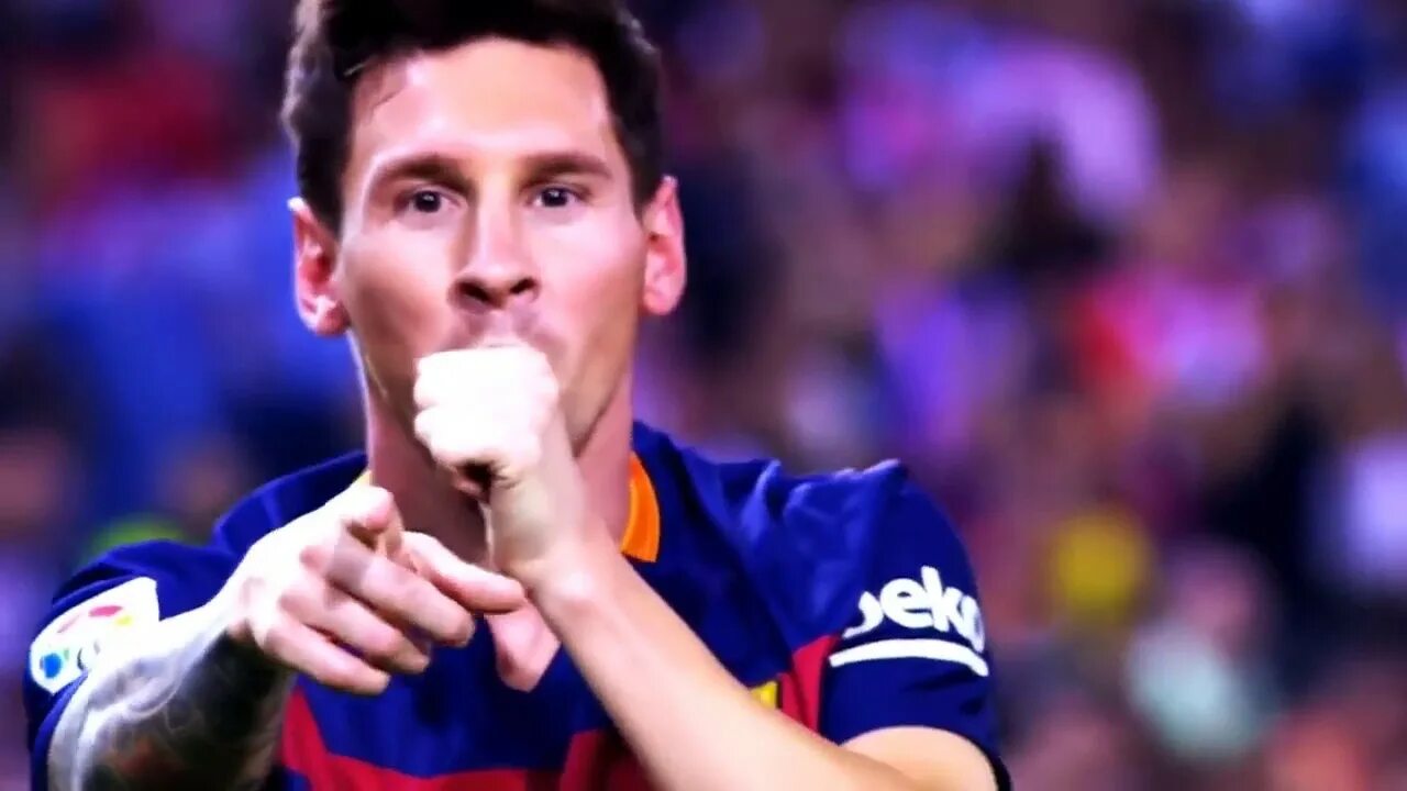 Мс месси конец карьеры. Песня про месси. Messi dribbling. Месси издевается. Голы месси под музычку оц.