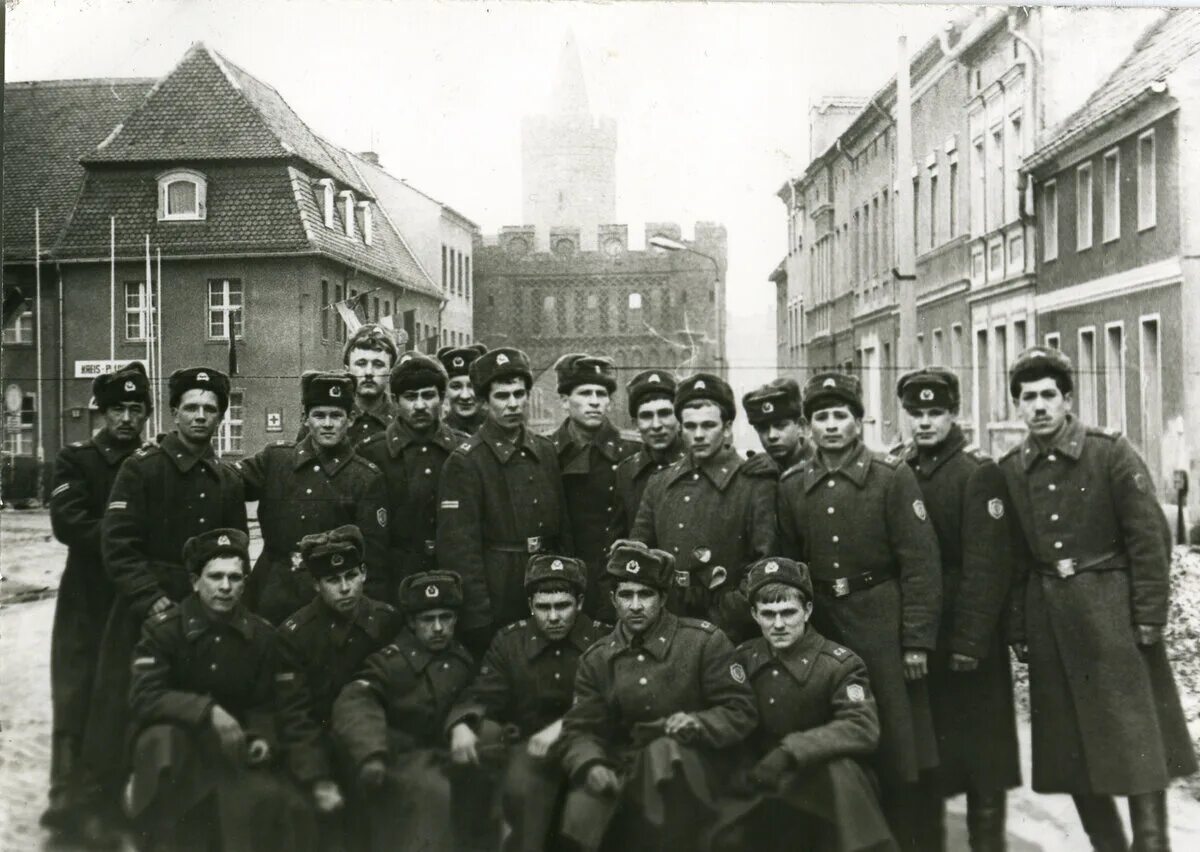 Вюнсдорф германия военный городок 1980. Згв германия 1990-1992. Гсвг гарнизон мерзебург. Гсвг вч пп 47314. Згв германия 1990-1992 вюнсдорф.