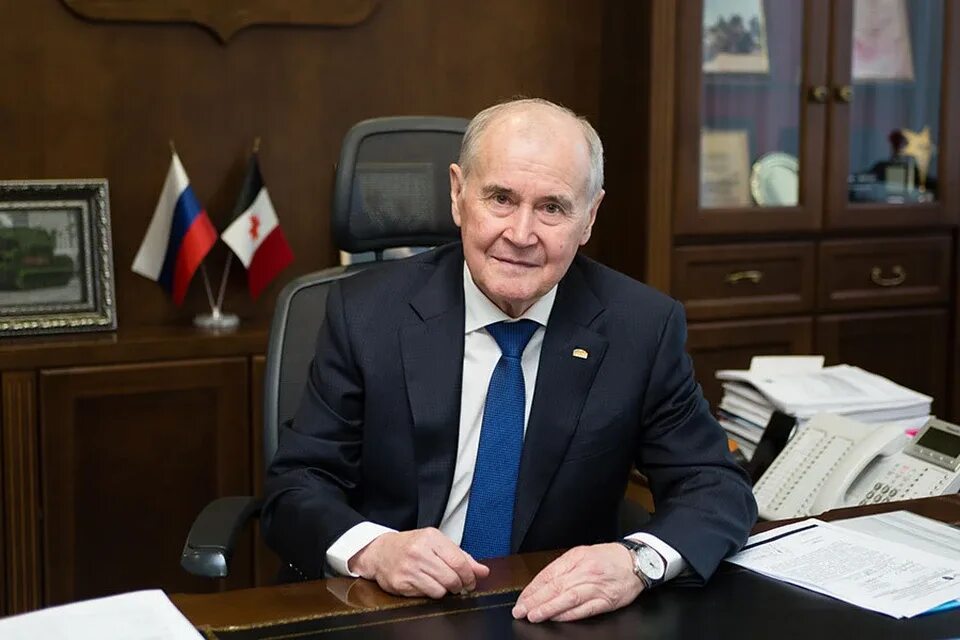 Генеральный директор купол зиятдинов. Директор иэмз купол ижевск. Генеральный директор купола ижевск. Директор купол. Директор купол.