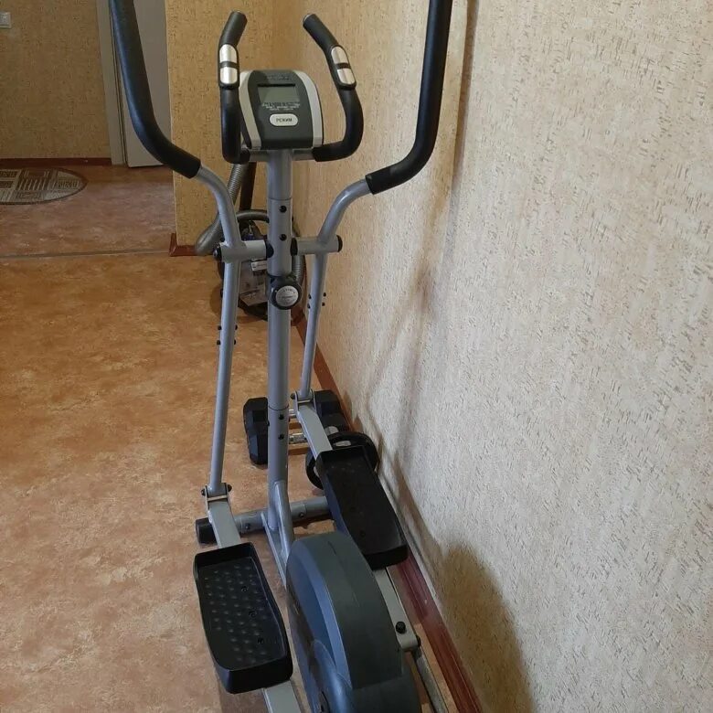 Тренажёр torneo эллипс. Torneo vento эллиптический. Эллиптический тренажер torneo vento, 2020-21. Эллиптический тренажер torneo vento. Torneo vento эллиптический.