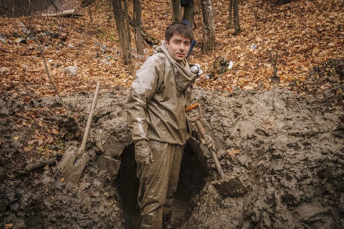 Диггерский мем. Диггер осень дожди. Диггер осень дожди. Осенний дождь. Вугар мамедов художник картины.