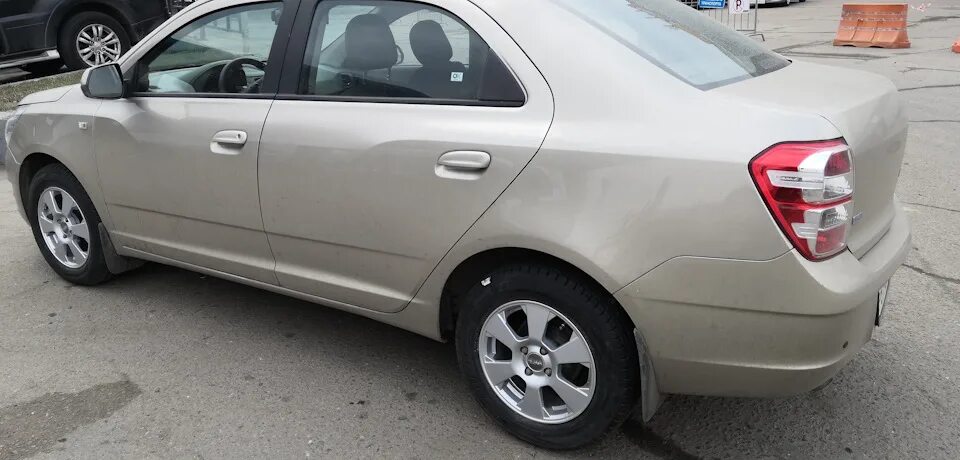 Диски cobalt. Chevrolet cobalt r15. диски на шевроле кобальт r15. диски chevrolet cobalt r15. шевроле кобальт 195 60 15.