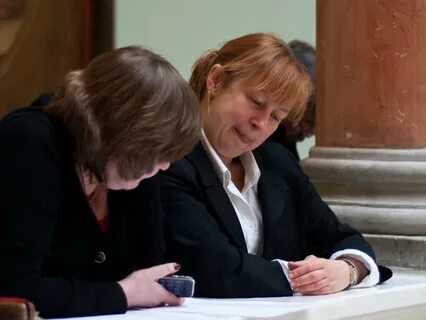 Представляя читателю новое понятие вартанова использует разнообразные