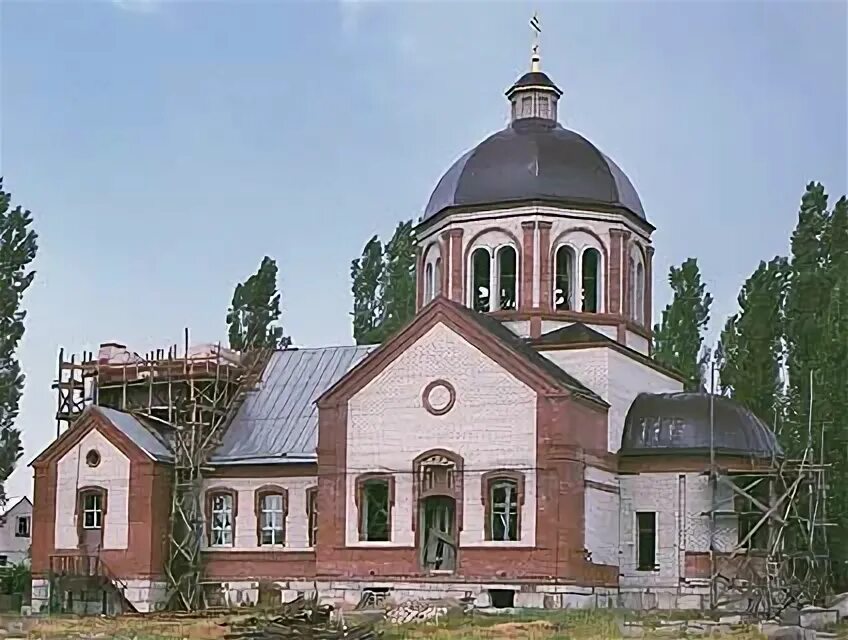 Священник алексей завгородний. Церковь подгорное воронеж. Храм тихона амафунтского воронеж подгорное. Воронеж церковь подгорном воронеж. Село подгорное воронежской области храм.