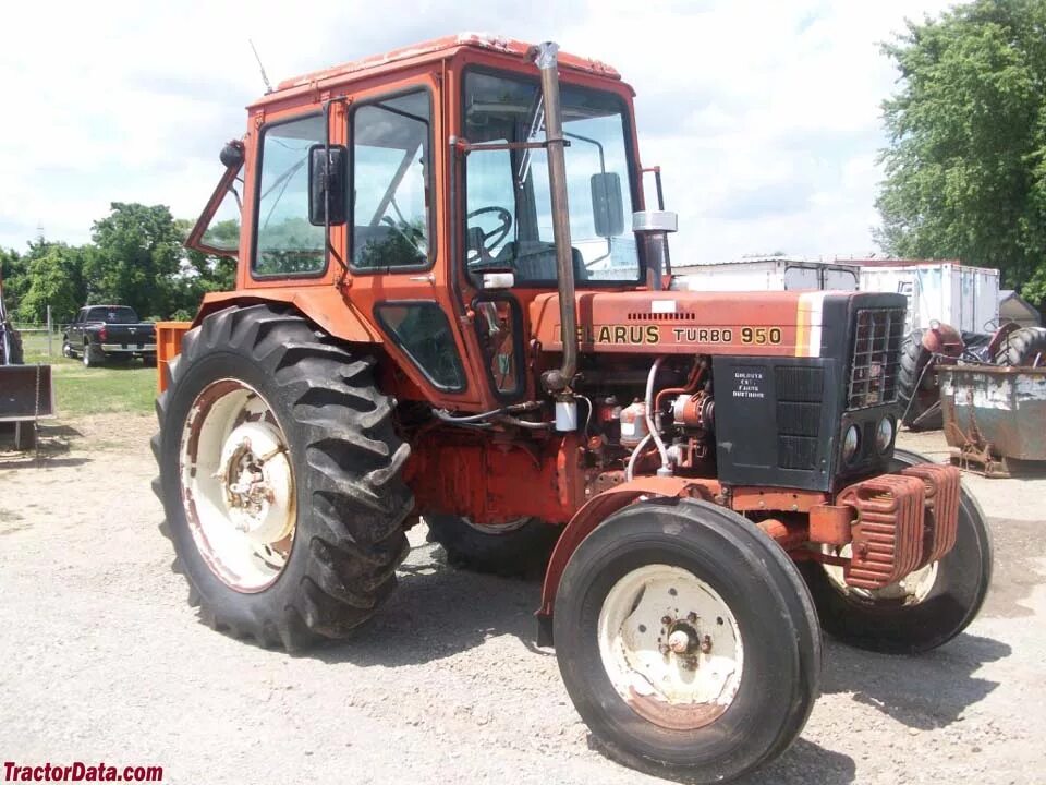 Милана павленко pythia. Милана павленко сван. Новый мтз 82. Мтз 30. Мтз 82 экспорт трактора.