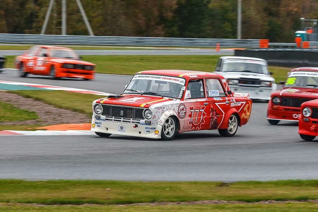 гоночные жигули. ваз 2107 спортивная. ваз 2101 автоспорт. москвич 2140 mcgp. спортивная жигули гоночная.