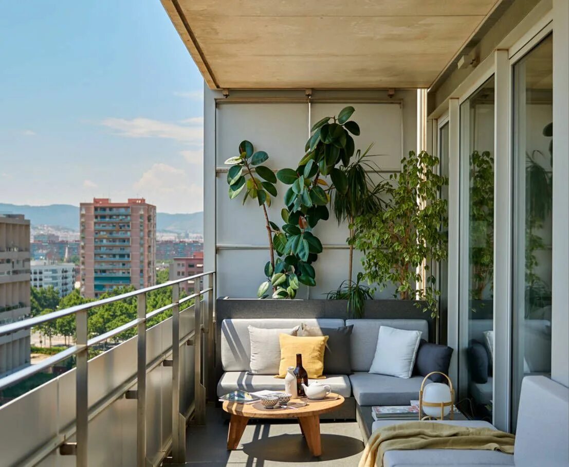 Balcony перевод
