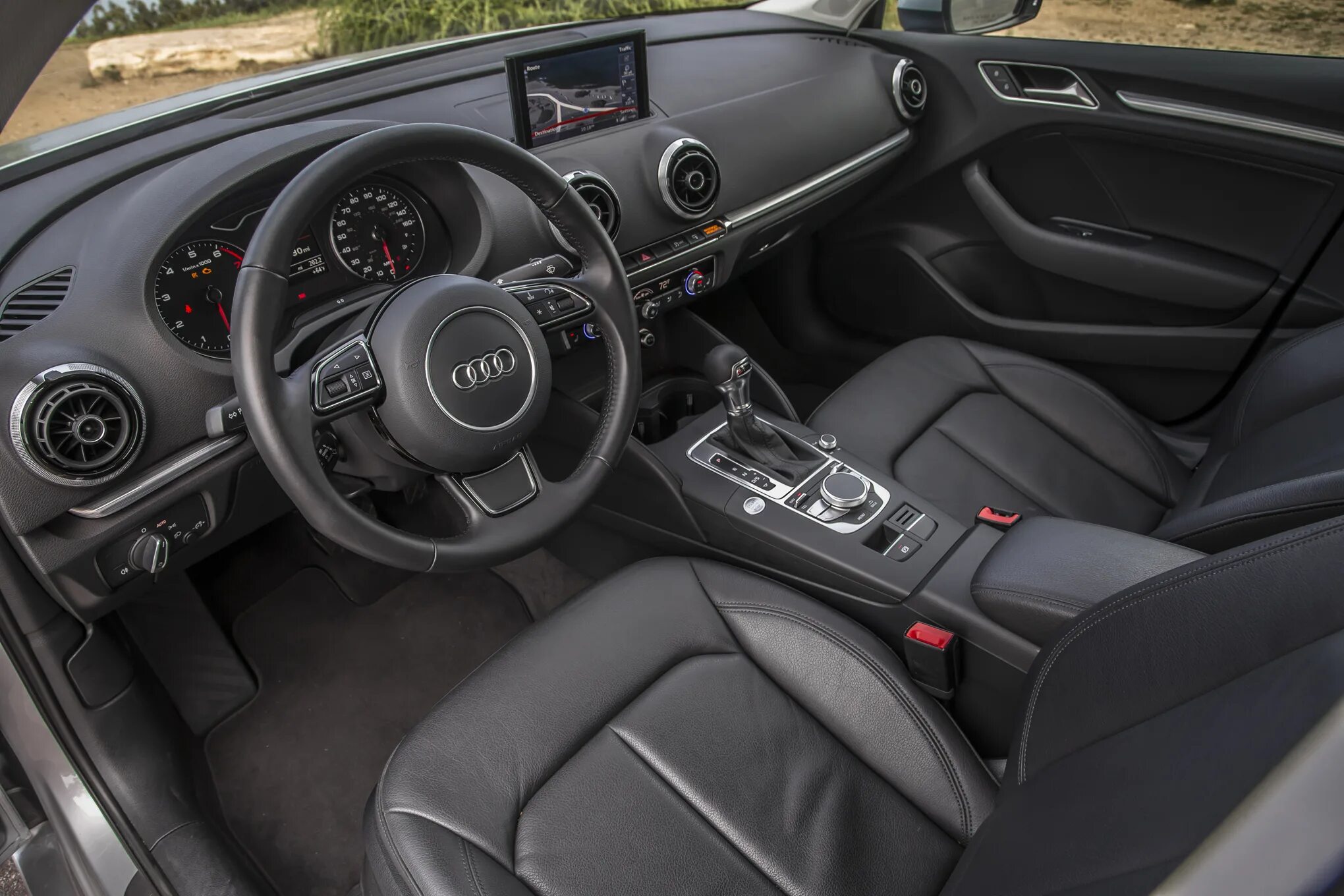 2015 3 4. Audi a3 2015. Ауди а3 седан салон. Audi a3 2015 салон. Audi a3 Interior.