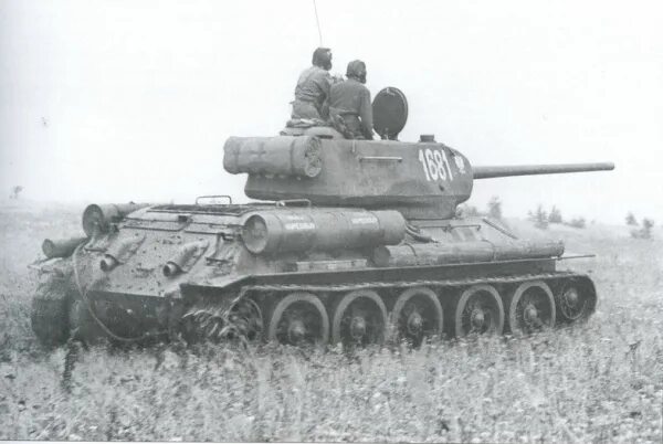 85 л 5. Т34 танк 1944. Т-34-85 1944. Т 34 85. Т 34 85 л127а.
