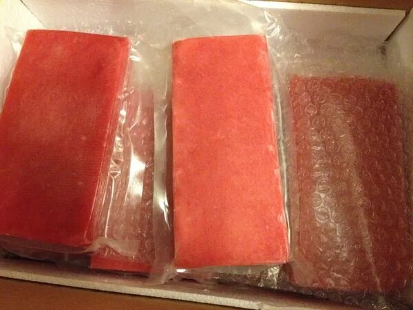 Тунец сяку ааа 500-800. Тунец ааа. Тунец yellowfin филе saku аа 300-500 г. Тунец ааа. Тунец желтоперый замороженный.