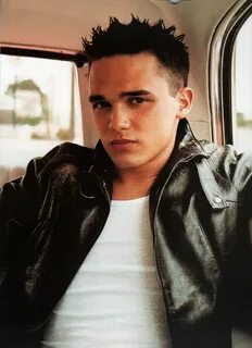 Gareth gates