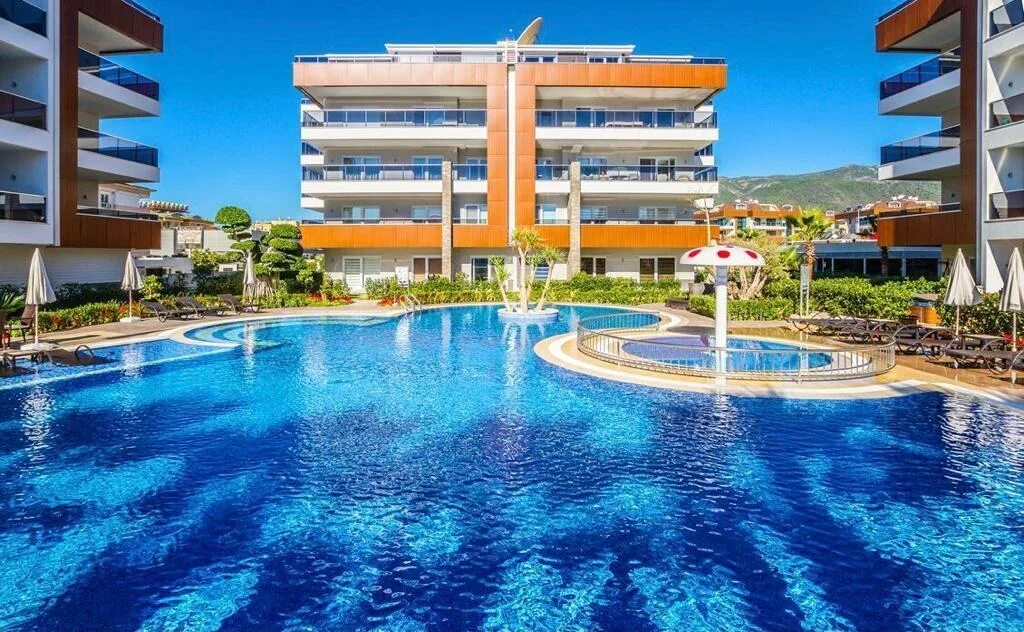 Yaman life hotel алания. Kleopatra life 4*. Green life 4 турция алания. Alanya life. Грин лайф отель турция 4 аланья.