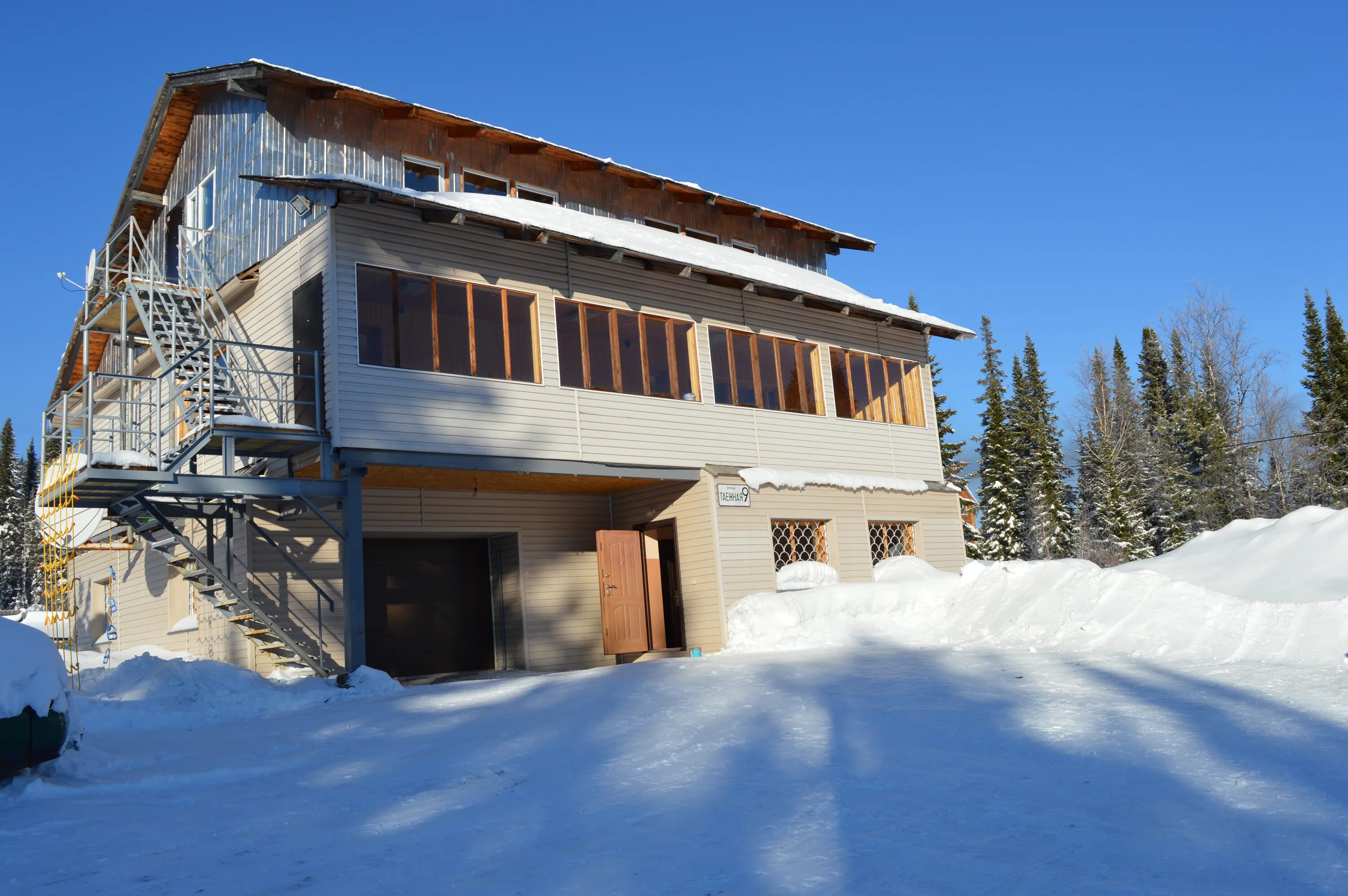 шерегеш улица строителей. шерегеш третья дачная 933е. весенняя 55а шерегеш. дома в шерегеше посуточно. Wow aparts шерегеш.