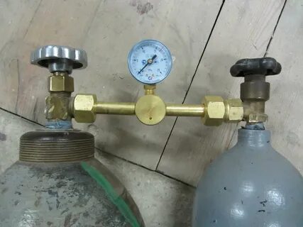 Переходник для заправки баллонов углекислотой