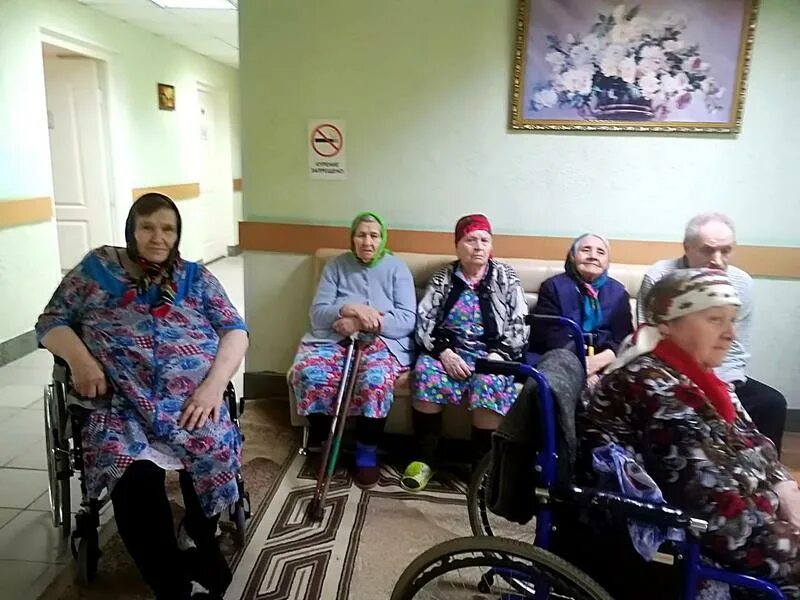 Ржевский дом-интернат для престарелых и инвалидов персонал. Ржевский интернат для престарелых. Ржевский интернат для престарелых. Ржевский дом престарелых и инвалидов. Ржевский интернат для престарелых.