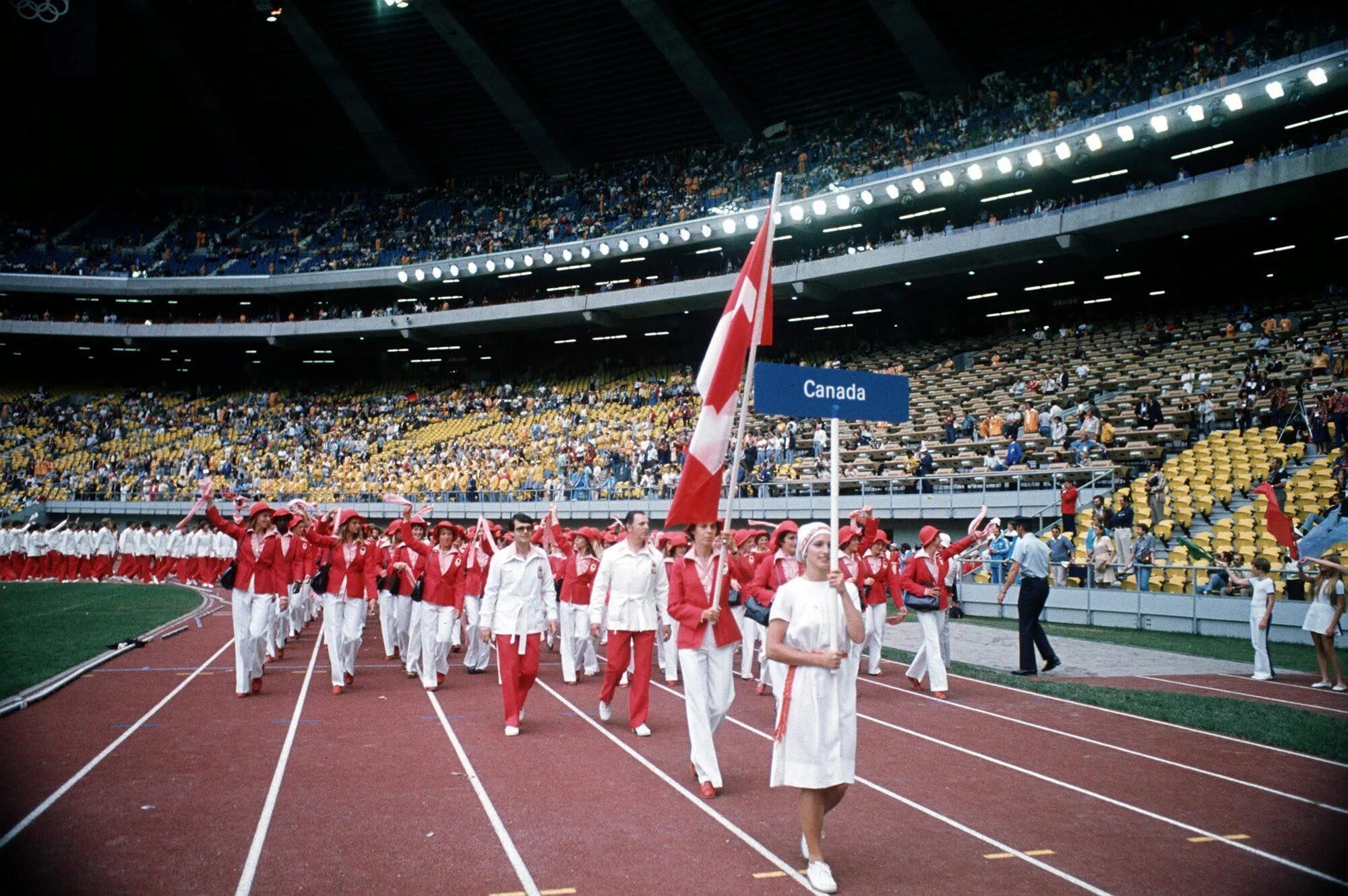 Монреаль 1976. Олимпийские игры в Монреале 1976. Олимпийские игры в Монреале Канада 1976 года.