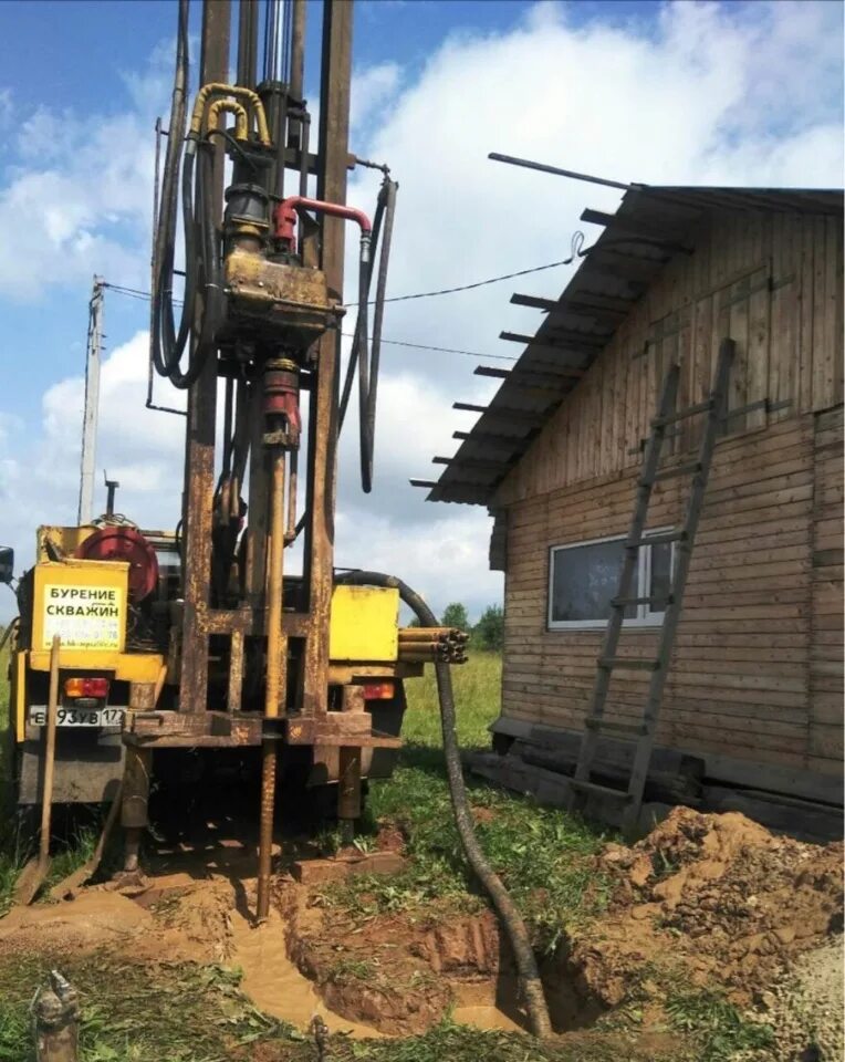 Бурение м. Ганька бурение скважин. Бурение скважин мгбу. Бурение м. Камаз пбу 2.