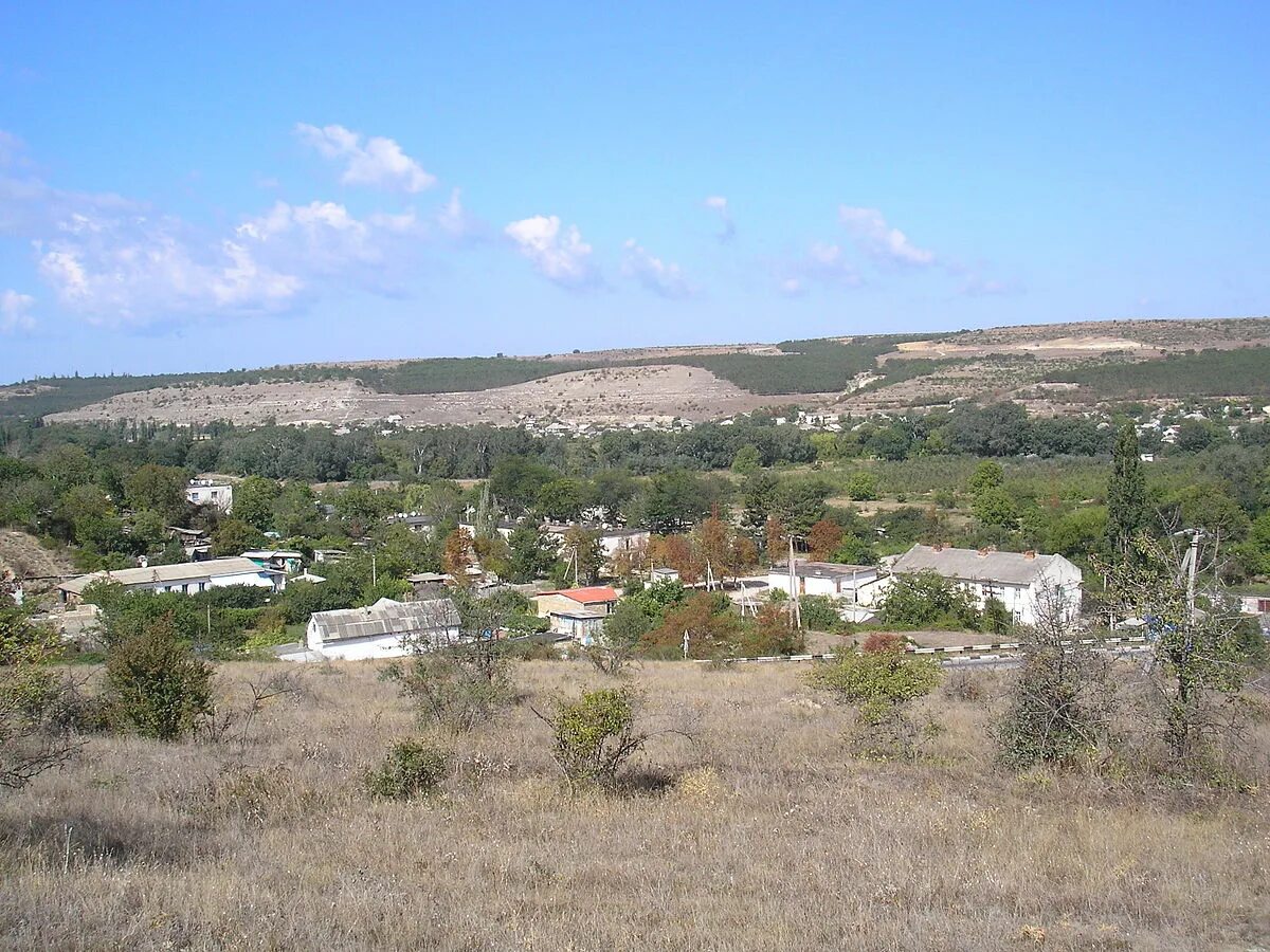 Село фруктовое. Село поворотное Севастополь. Село поворотное Крым Белогорский район. Село Дальнее Севастополь. Село поворотное Бахчисарайский район.