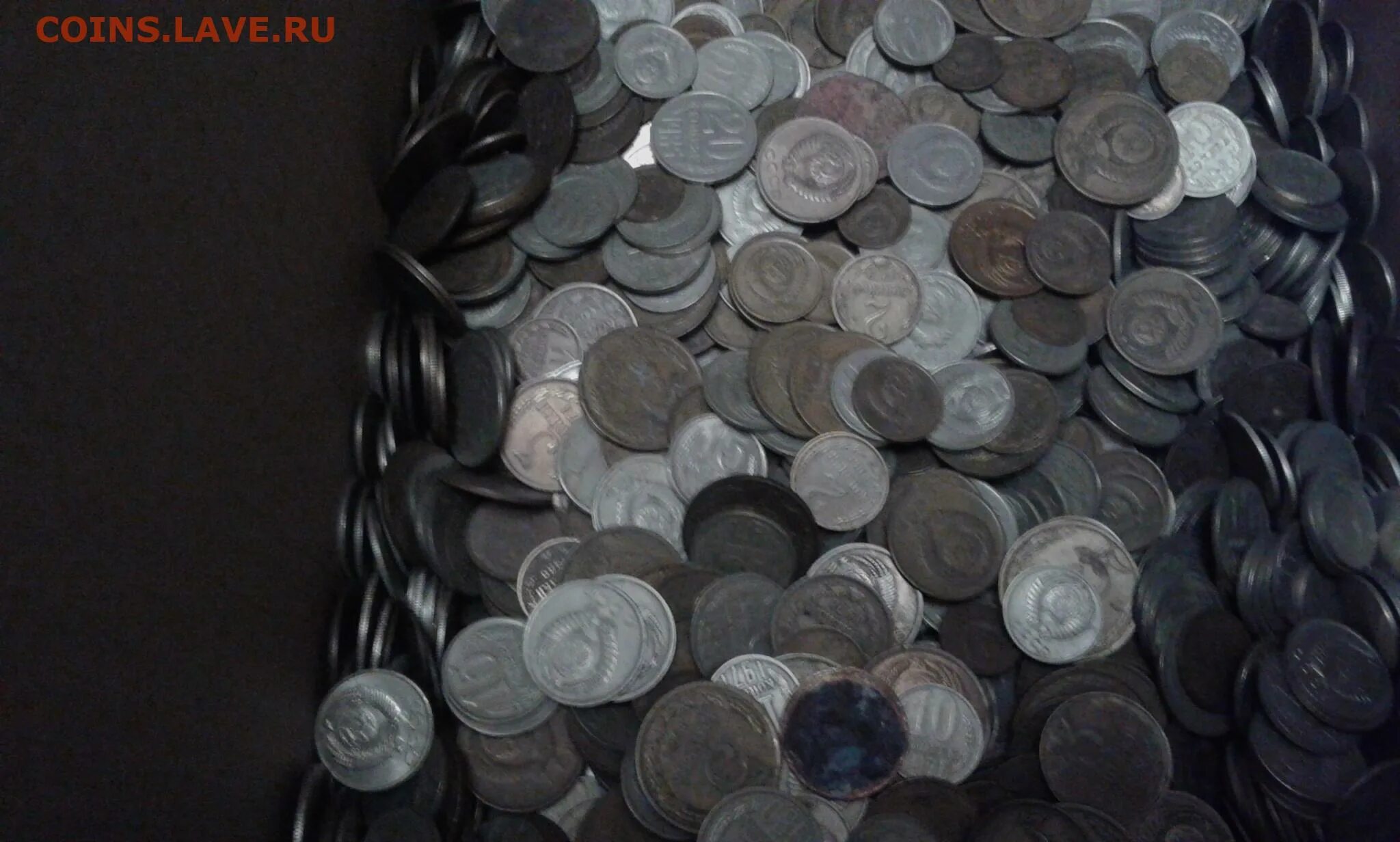 Сколько монет в мире. Килограммовые монеты России.