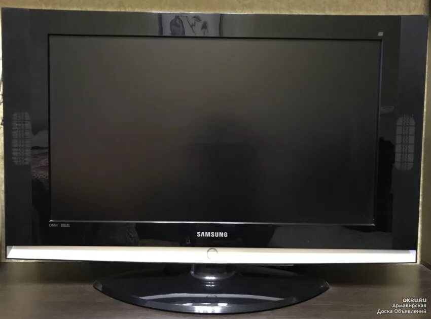 Авито нижний новгород купить телевизор. ЖК телевизор самсунг 81 см. Телевизор самсунг 80 см диагональ. Samsung телевизор 81см. Самсунг 81 диагональ.