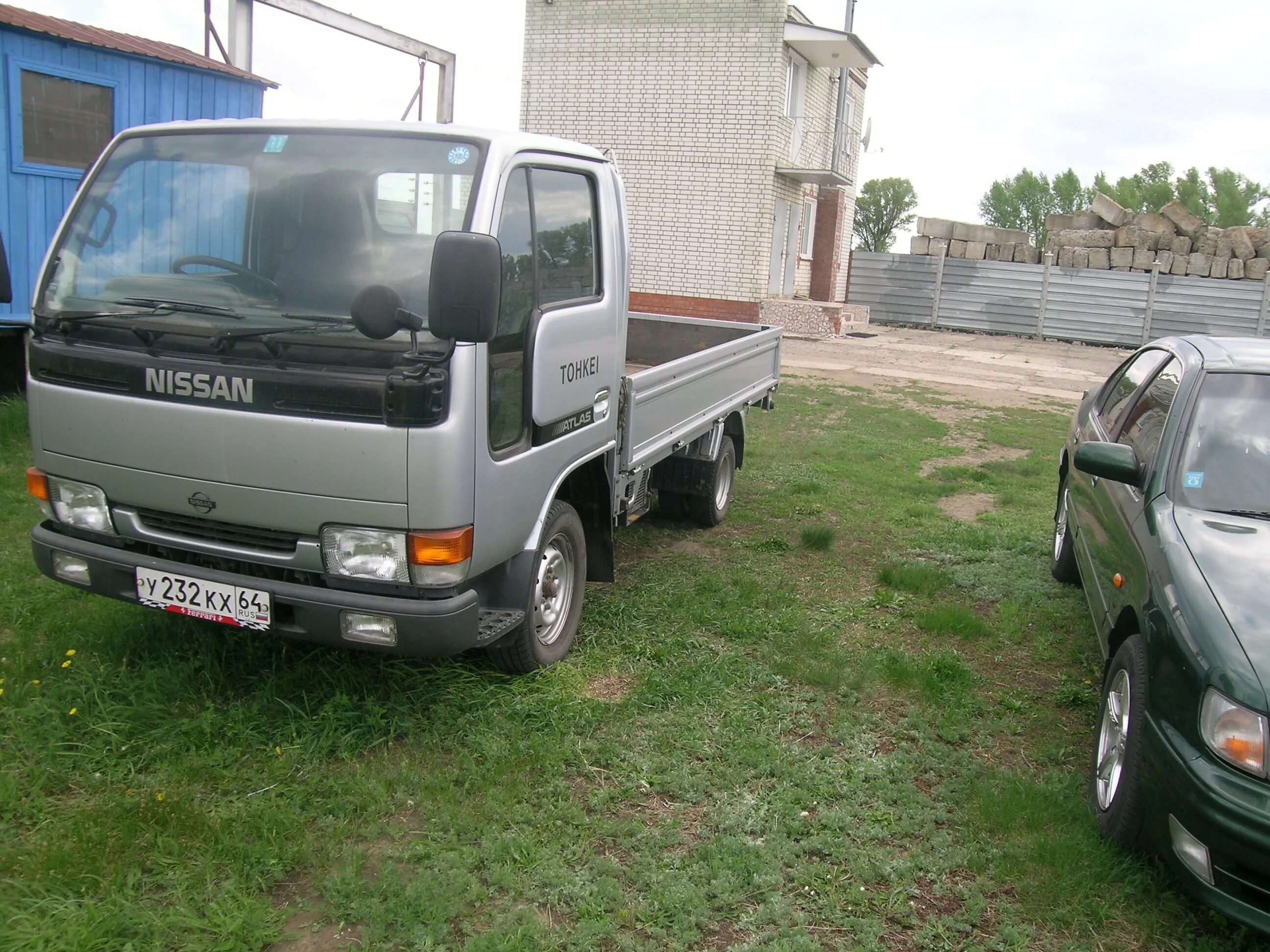 Купить грузовик атлас. Nissan Atlas 1990 дизель. Ниссан атлас грузовик. Грузовичок Ниссан атлас. Ниссан атлас 92.