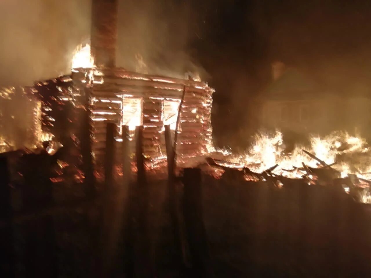 Пожар в татарстане. Пожар город Чистополь. Пожары в РТ. Пожар в Татарстане вчера.