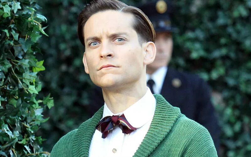 Тоби Магуайр Великий Гэтсби. Nick Carraway. Великий Гэтсби ник.