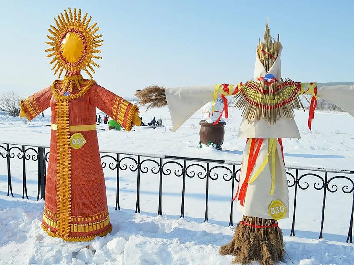 Масленичное чучело. Часело на масленицн. Современная масленичная кукла. Ччучло маслееница. Песни повторялки на масленицу