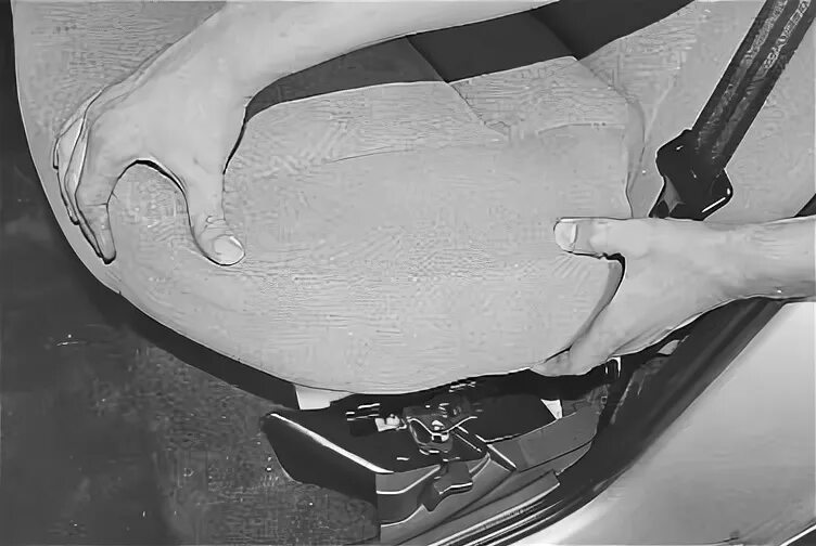 задние сиденья ваз 2170. приора снятие задних сидений. поднять сиденье на приоре. крепление заднего сидения 2170. убрать задние сидения приора.