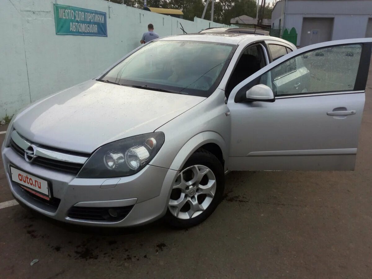 Автомобили опель с пробегом. Astra h 1.8 Cosmo.