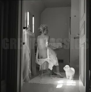 Janet Leigh Nude Pics.