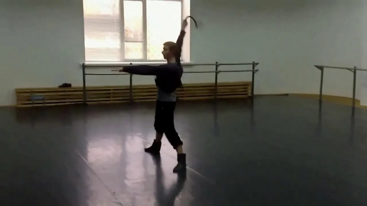 Ронд андеор и андедан. Skola tancev andeor. Пике в классическом танце. Дегаже в классическом танце. Ан деор и ан дедан в классическом танце.