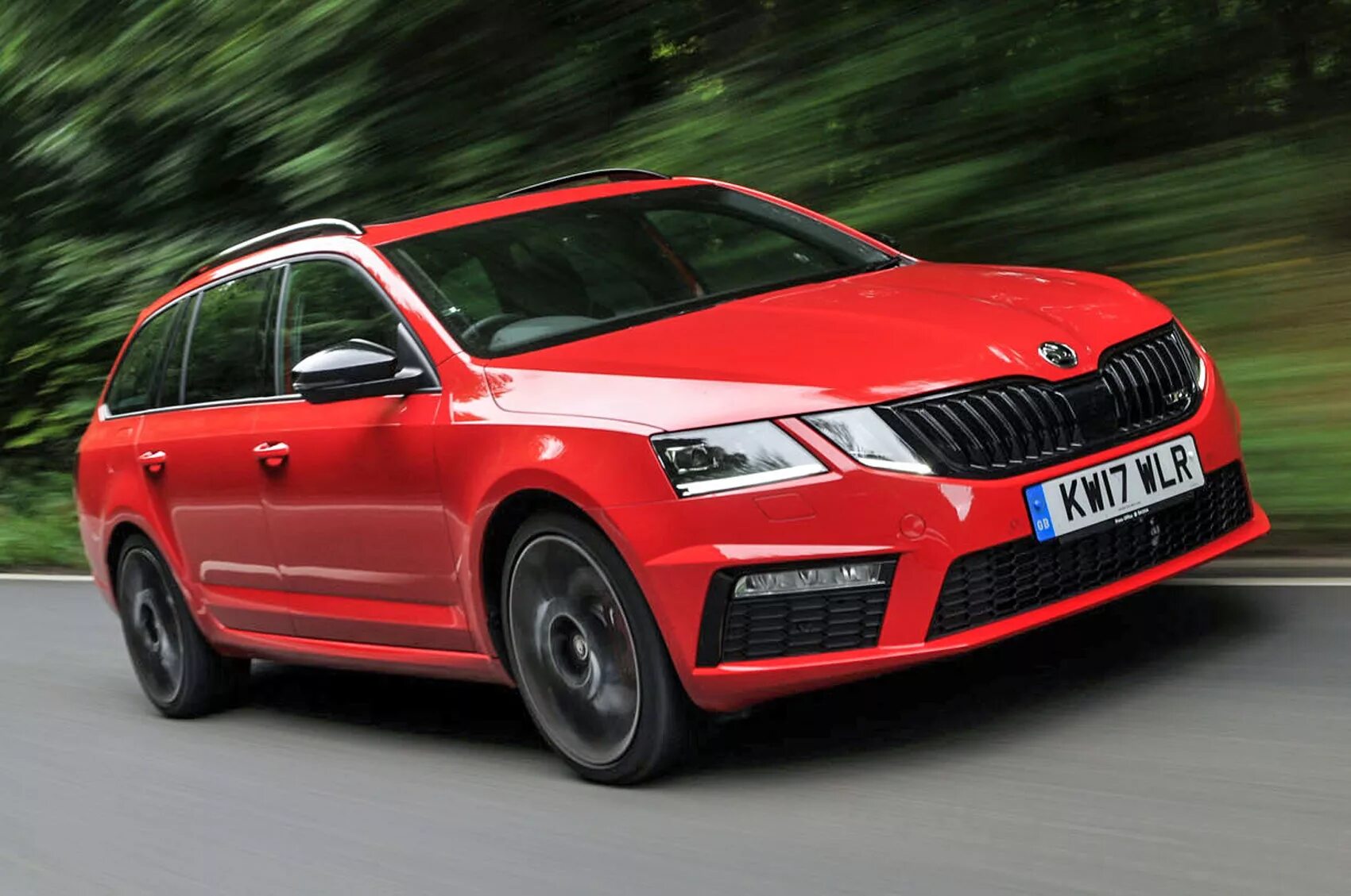 Обзор skoda. Škoda Octavia VRS. Шкода Октавия VRS 2020. Skoda Octavia VRS универсал. Skoda Octavia VRS 2018.