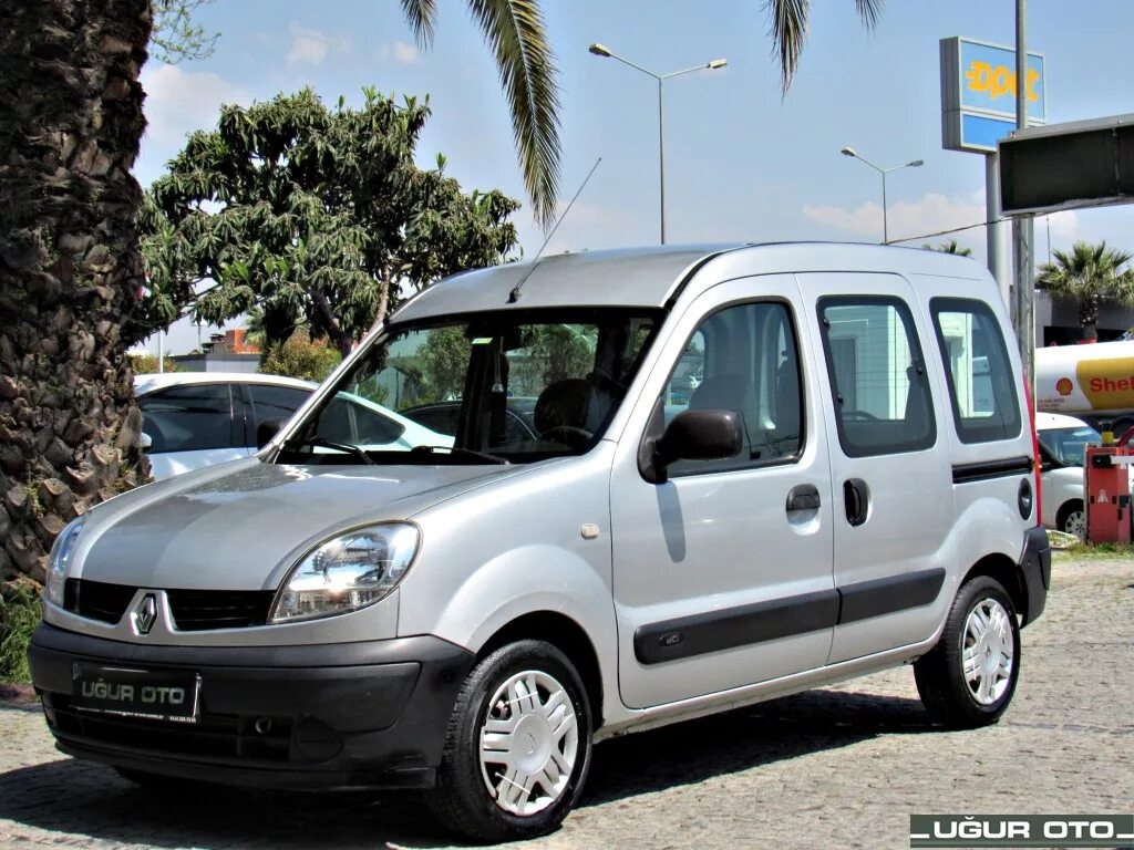 Рено кангу 1.5. Renault Kangoo 2004 1.4. Рено Кангу 1. Renault Kangoo 2011. Renault Kangoo 2005 1.4.