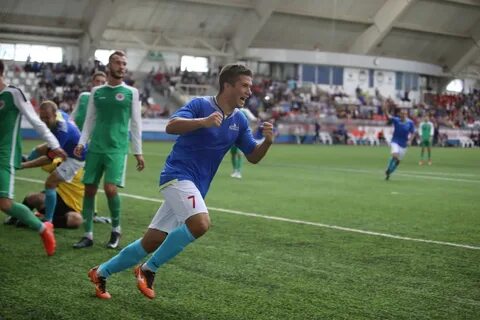 Футболист разбор